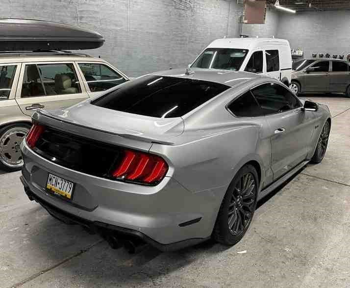 Window Tinting Sun Valley CA - Get Quality Auto and Car Tinting Solutions with Supreme Auto Tinting
